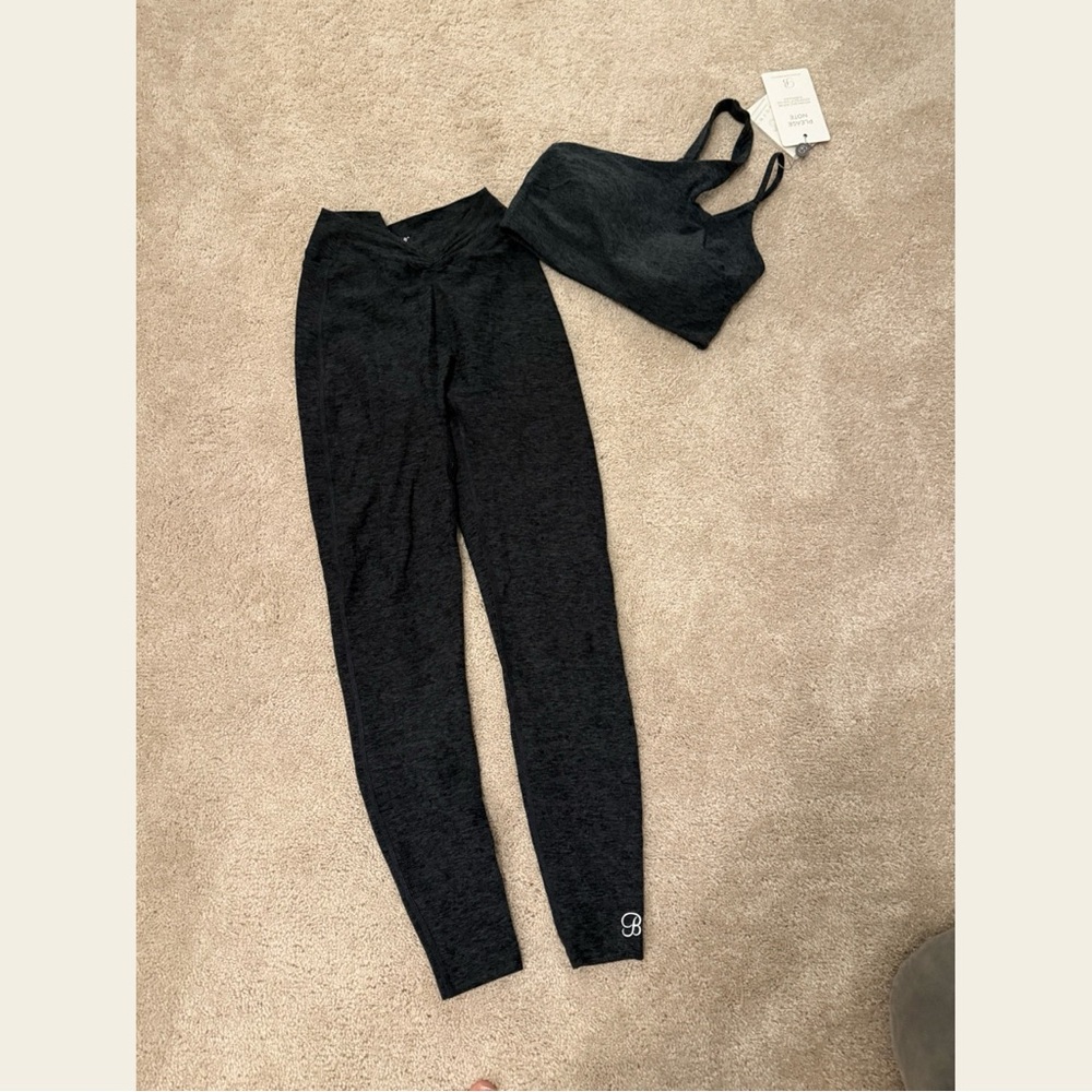 Bombshell leggings ONLY!  Cross listed on Mercari! - Picture 2 of 5